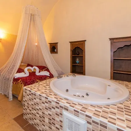 Otto Old Bed and Breakfast 3*